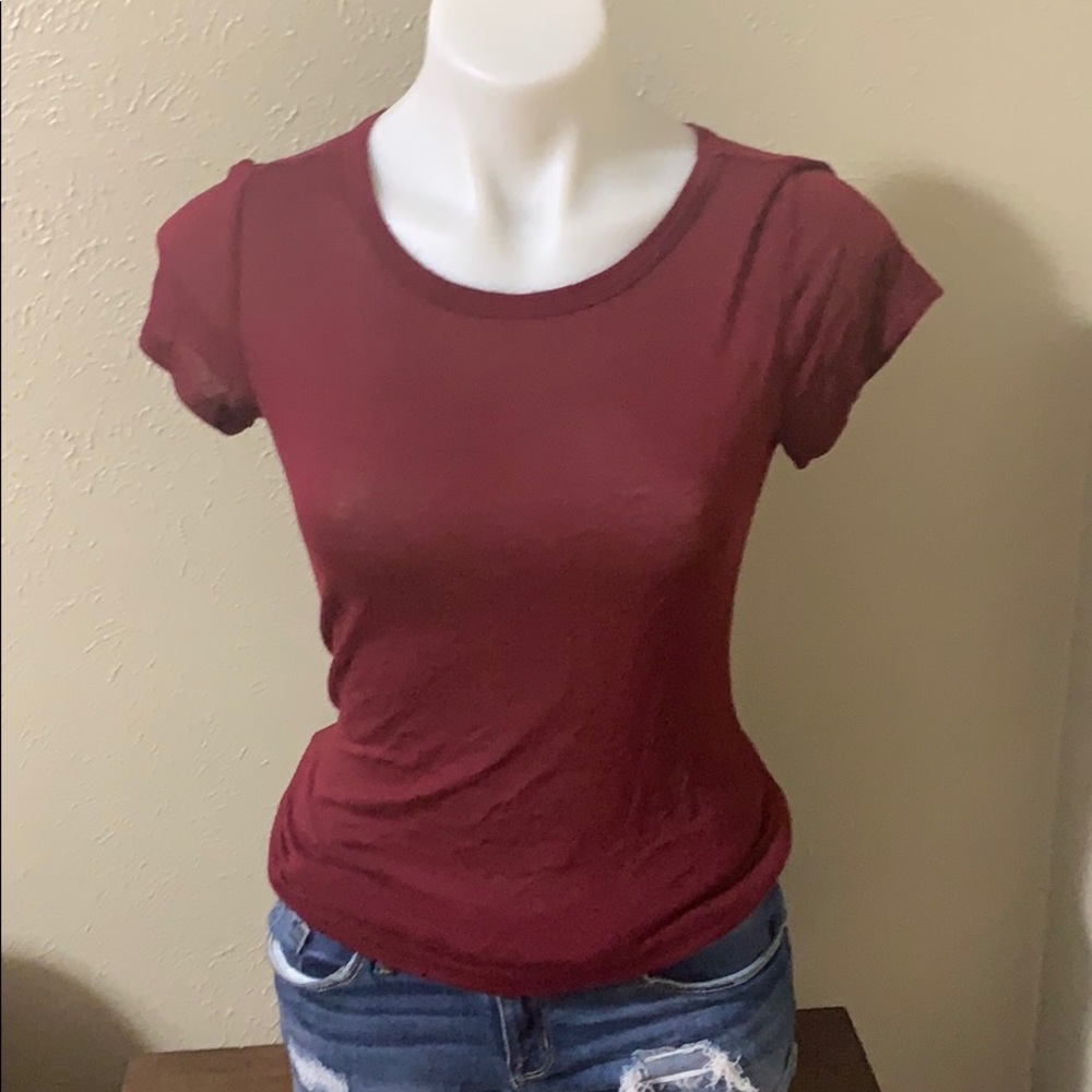 red basic top - Picture 2 of 2